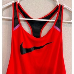 Nike Dri-FIT Racerback Tank Top Womens Medium Red Mesh Loose Fit Workout Gym