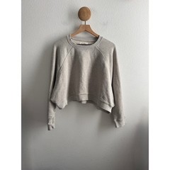 L*Space Oversized Cropped Raglan Sweatshirt Size Medium *Flaw*