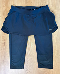 Nike Dri-FIT Women’s M Regular Black Solid Capri Leggings Drawstring Waist