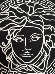 NWT Versace Medusa Tribute Black Logo Graphic Crewneck Sweatshirt 42 US 6 $1150
