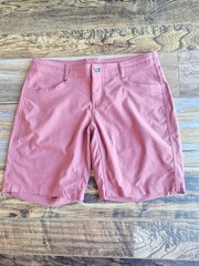Kuhl Trekr UPF 50+ 8″ Outdoor Hiking Shorts Zip Pocket Dark Dahlia Women’s 4