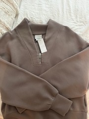 New! Varley Davidson Taupe Size Small-Retails For $148