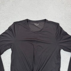 Athleta Black Twist Front Long Sleeve Activewear Top Crew Neck Small RN 54023