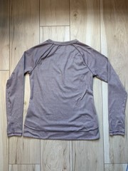 Avalanche Women’s Medium Long Sleeve Athletic Top Mauve Stripe Performance Crew