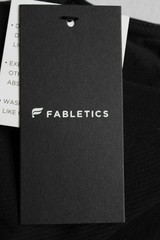 Fabletics Women’s Sleek Seamless Square Neck Low Impact Bra EJ3 Black Medium NWT