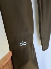 ALO Yoga 7/8 High-Waist Airlift Legging Size M Brown
