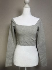 Fabletics Kinsley Cropped Seamless Stretch Long Sleeve Square Neck Top M Gray