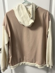 Kawaii Tan and Crème Movie Night Bear Hoodie Size Medium