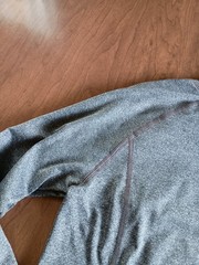 Layer 8 Women’s Gray Long Sleeve Activewear Top Thumb Holes Sz Small