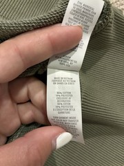 Aerie Green Knit V-Neck Long Sleeve Lightweight Pullover Sweatshirt Size M