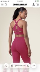 Gorilla Wear Hilton Seamless Sports Bra Fuchsia S/M 9152660011