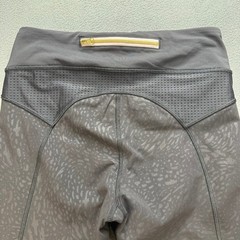 Lululemon Run Inspire Crop II Leggings Size 6 Animal Print Mesh Running Yoga