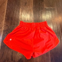 lululemon hotty-hot shorts size 0