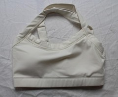 Asos 4505 Womens Soft Touch Square Neck Sports Bra EJ3 Buttermilk Size 10 (US 6)