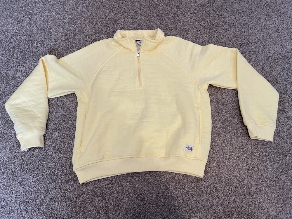 North Face Women’s Medium Long Peak Quilted 1/4 Zip Jacket Banana Yellow