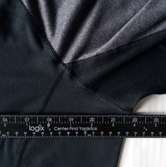 Vintage Reebok Women’s XL Black/Gray Activewear 1/4 Zip Pullover Long Sleeve