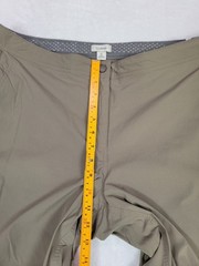 L.L.Bean Women’s Trail Shorts Capri Pants Size 16 REG Khaki Camping Classic
