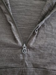 Layer 8 Qwick-Dry Pullover Lightweight Hoodie – Green – Size Small