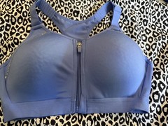 Layer 8 Sports Bra , NWOT Size Medium