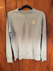 New Size Small The North Face WOMENS HERITAGE PATCH CREW PULLOVER SWEATSHIRT
