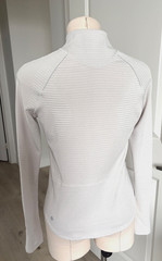 NWOT sz6 Lululemon Ventscape Half-Zip Long Sleeve in Bone cream ivory