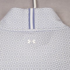 Under Armour 1/4 Zip Pullover Women Size Large Gray Geometric Print Stretch NEW