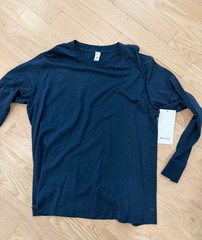 Lululemon All Yours Long Sleeve Top Women’s 8 True Navy