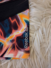 Reebok Capri Length Compression Legging with Colorful Accents Sz L
