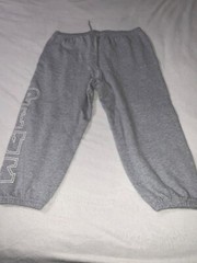 NWT VICTORIA’S SECRET PINK IVY FLEECE CAPRI JOGGER SWEATPANTS MEDIUM