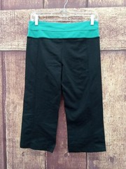 Kirkland Womens Black And Teal Capri Leggings Size Small