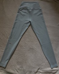 ALO Yoga Airlift High-Waist Leggings Womens Blue size Small Preowned