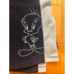 Looney Tunes Tweety Thick Fleece 1/2 Zip Top