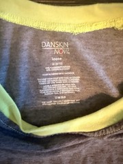 Danskin Now Women’s Raglan 3/4 Sleeve Crew Neck Loose T-Shirt Gray/Yellow M