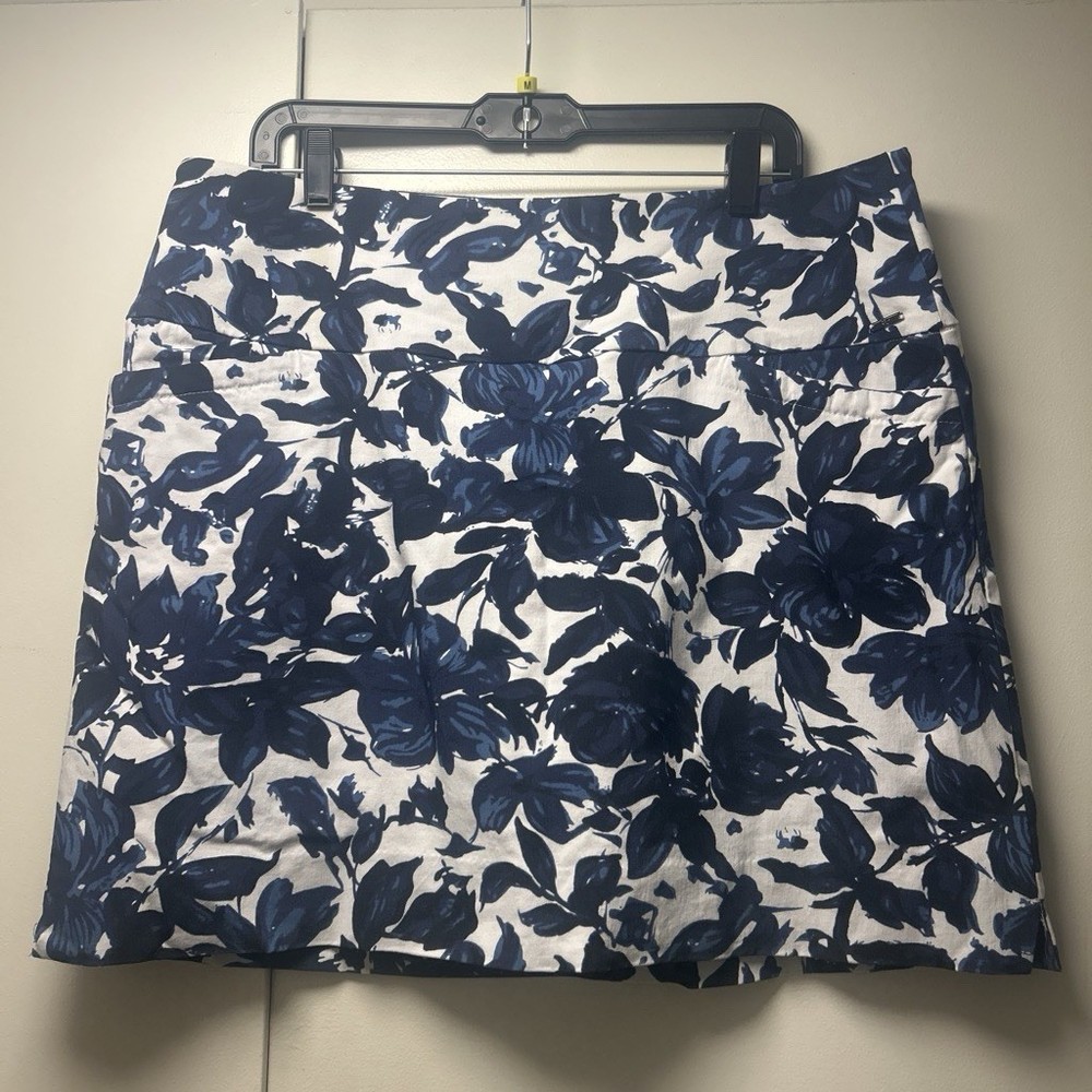 S.C.&CO. Women’s XL Blue White Floral Pull-On Stretch Athletic Golf Skort