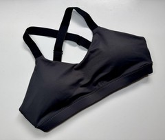 Women’s Black Sports Bra Adjustable Straps size L