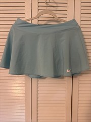 Nike Dri Fit Skort Skirt Womens Medium M Pleated Stretch Tennis Pickleball Golf