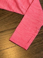 Women’s Under Armour Size SM Bright Pink Lightweight Heat Gear 1/2 Zip Mock Neck