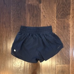 lululemon hotty-hot shorts size 2