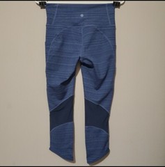 Athleta Women Size XS High Rise Jacquard Mesh Chat to Town Capri Style 211338