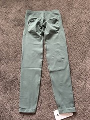 Women’s Best Define 2.0 Seamless Scrunch Leggings Regular Length Sage Size S