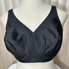 Glamorise Sports Bra 44DD Wireless MagicLift Medium Bounce Control Black 1006