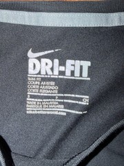 Nike Pro Dri-FIT Black Athletic Shirt Small S Slim Fit Long Sleeve Base Layer