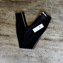 NWT Alo Yoga High-Waist Airlift Suit Up Legging Size Medium Black/White
