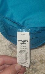 Brooks XL Blue Cross-Back Sports Bra with Adjustable Closure – High Support