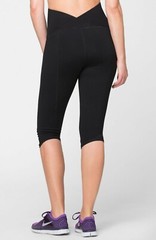 NWT Ingrid & Isabel Knee Length Active Maternity Pants w/Crossover Panel Size XS