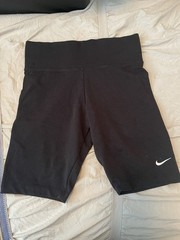 Nike Dri-FIT Women’s Black Biker Shorts Pull-On Compression Stretch