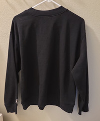 Women’s Embellished Pullover Sweatshirt Black- Universal Thread Size Large NWT