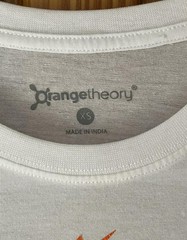 NEW Orange Theory Fitness All Out Splat Logo Women’s Size XS White T-Shirt