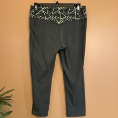 Nike Dri-FIT Leggings Women’s M Black Neon Geometric Waistband Capri Yoga EUC