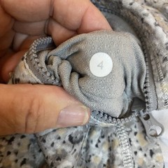 Lululemon First Release Forme II Jacket Petit Fleur Silver Spoon Size 4